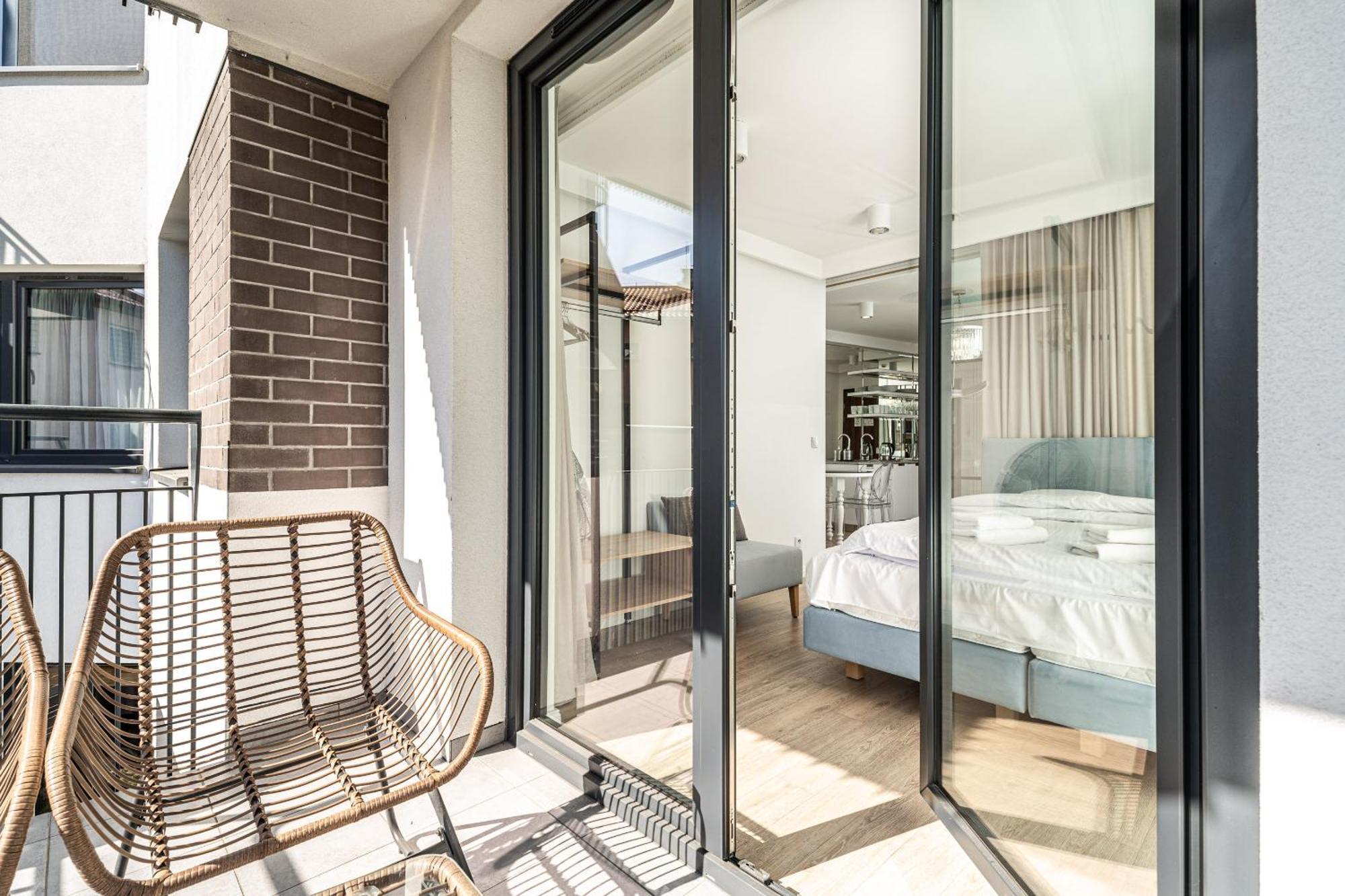 Rentplanet - Apartament Debniki Краков Экстерьер фото